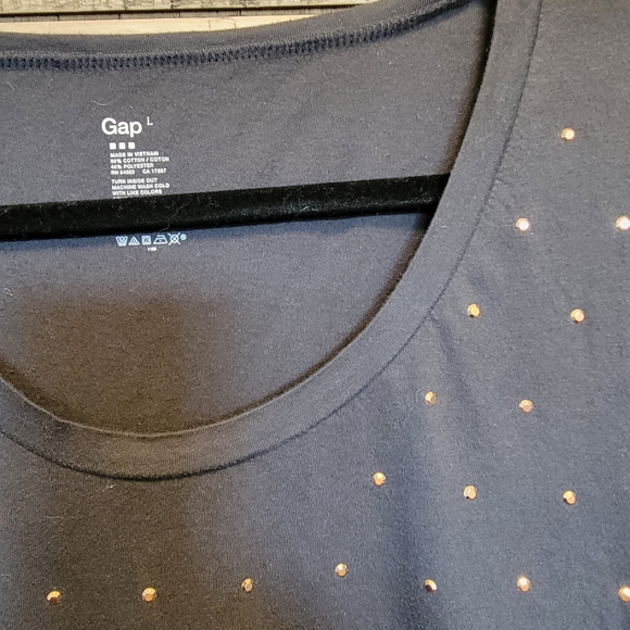 🌟Dark gray GAP tee, large - Picture 2 of 3